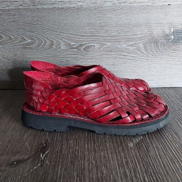 Brand X Huaraches Maya Red Leather Slip On Casual Woven Sandals Size 6W - Picture 1 of 9